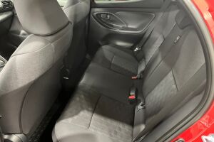 Toyota Yaris esikatselu 8