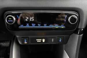 Toyota Yaris esikatselu 14