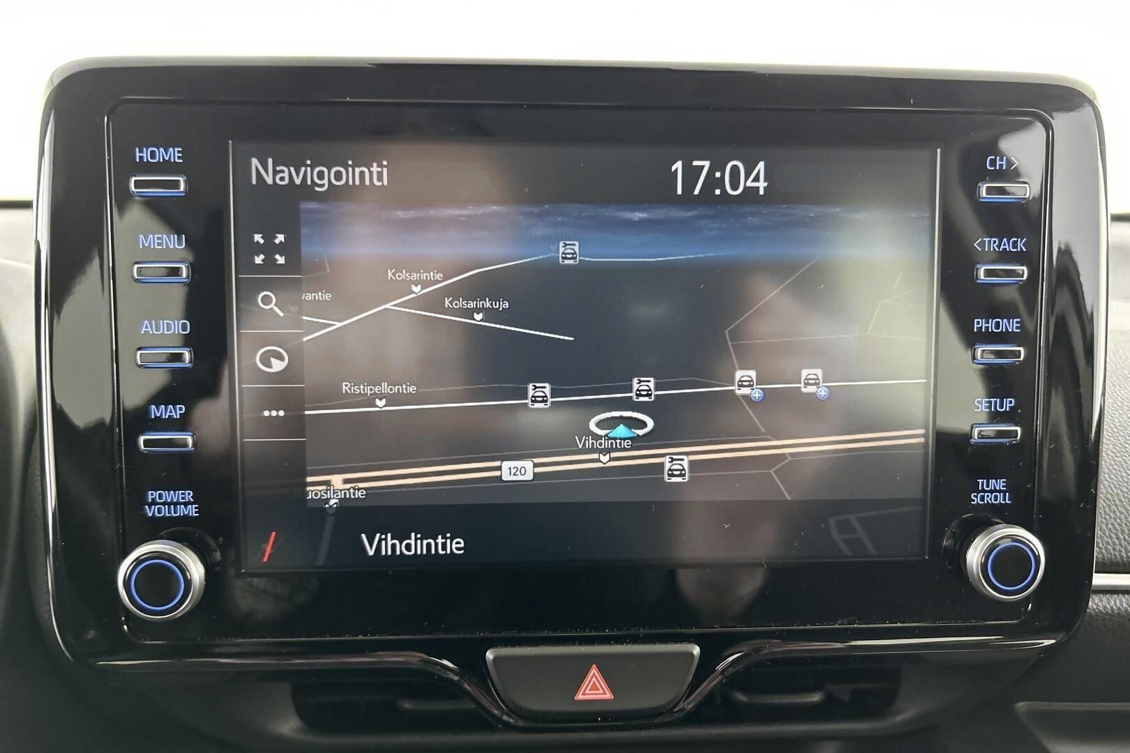 Toyota Yaris iso kuva 17