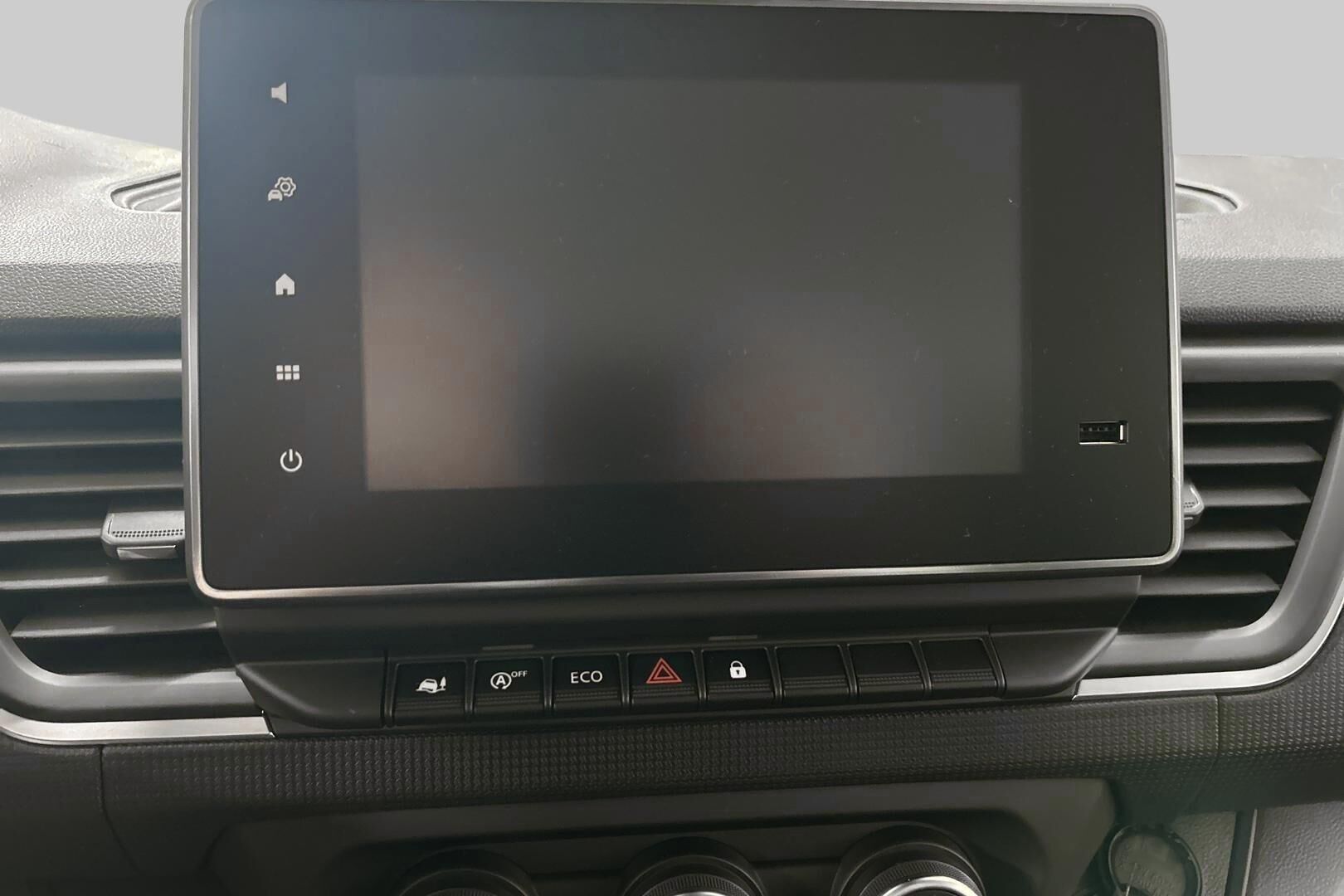 Nissan Primastar iso kuva 17