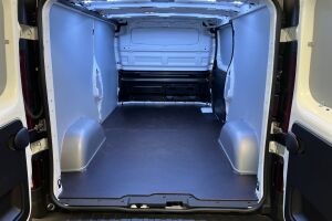 Nissan Primastar esikatselu 5