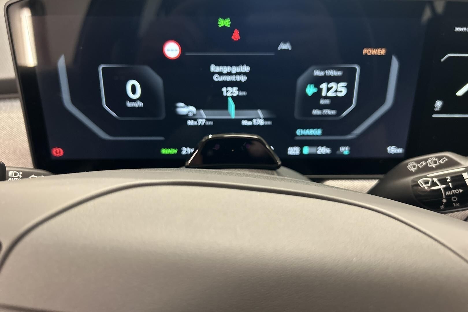 Kia EV3 iso kuva 13