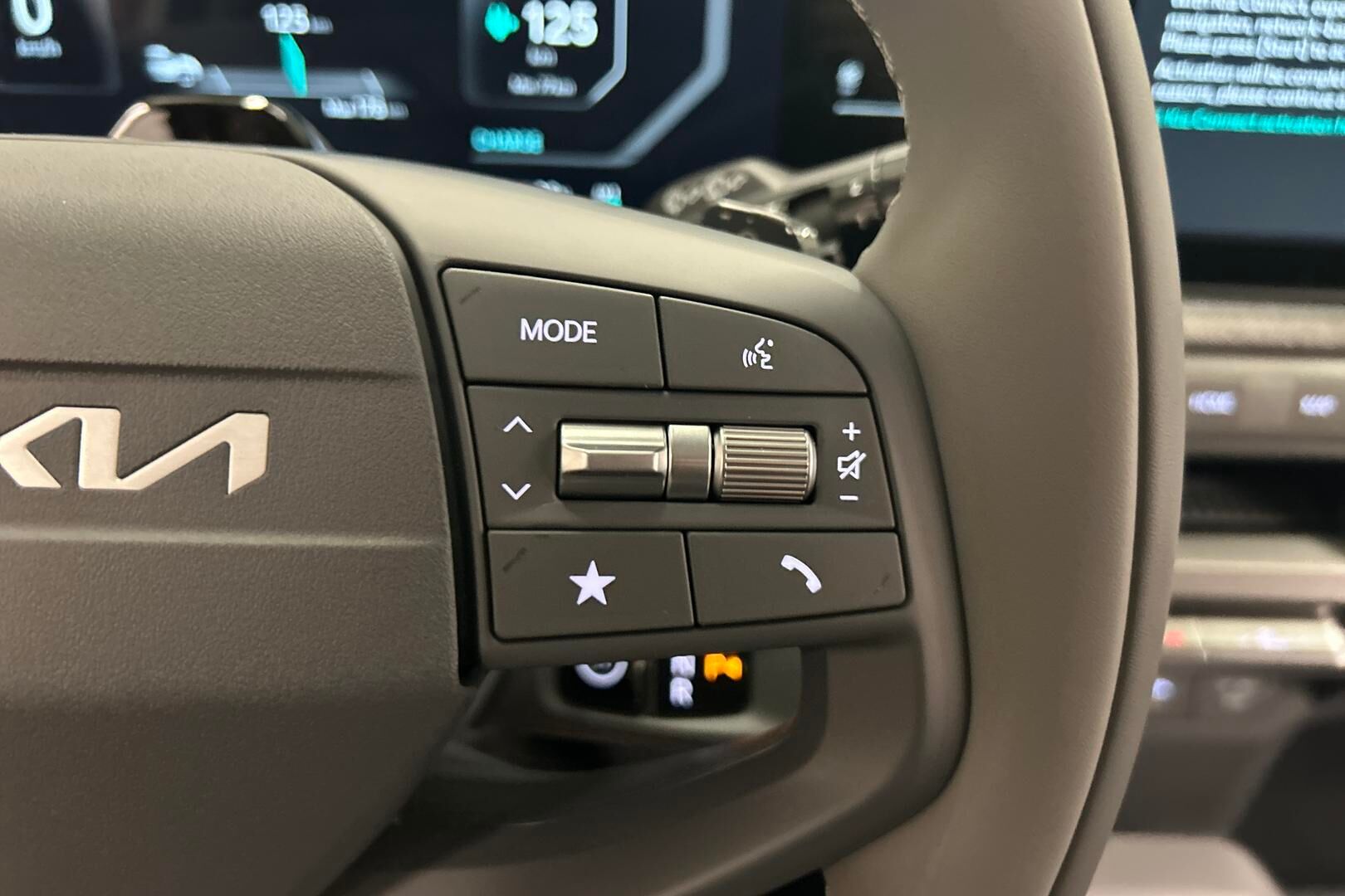 Kia EV3 iso kuva 15