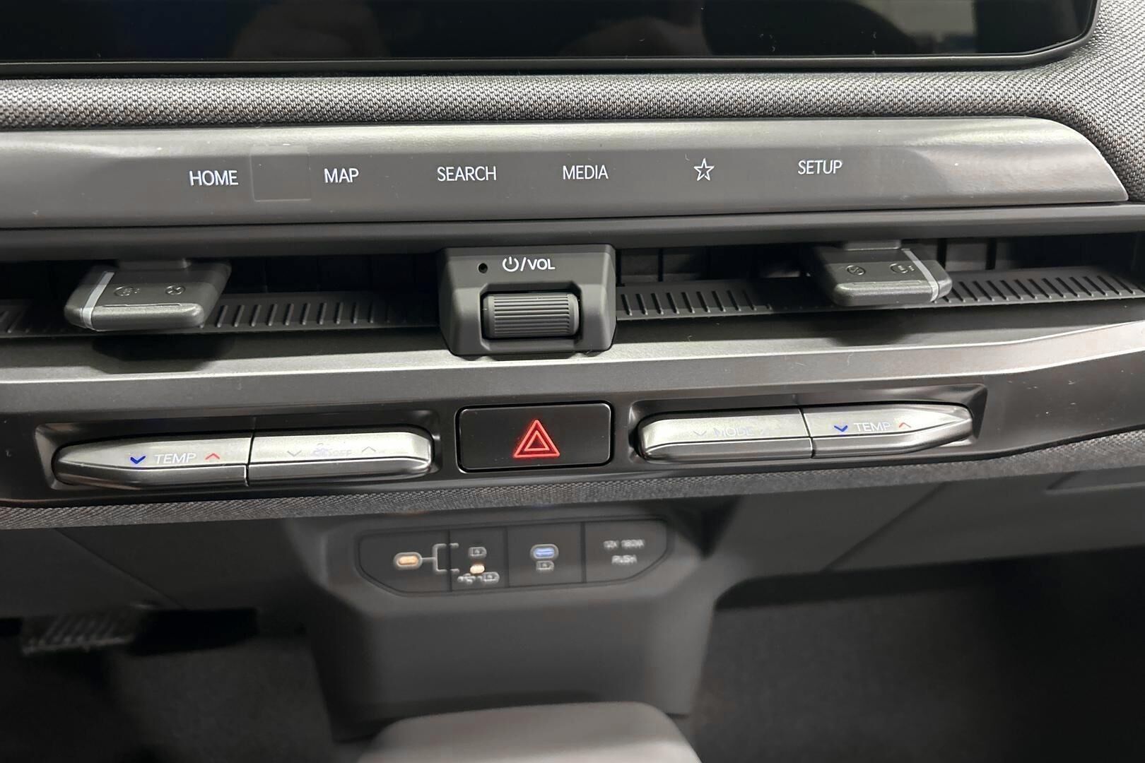 Kia EV3 iso kuva 18