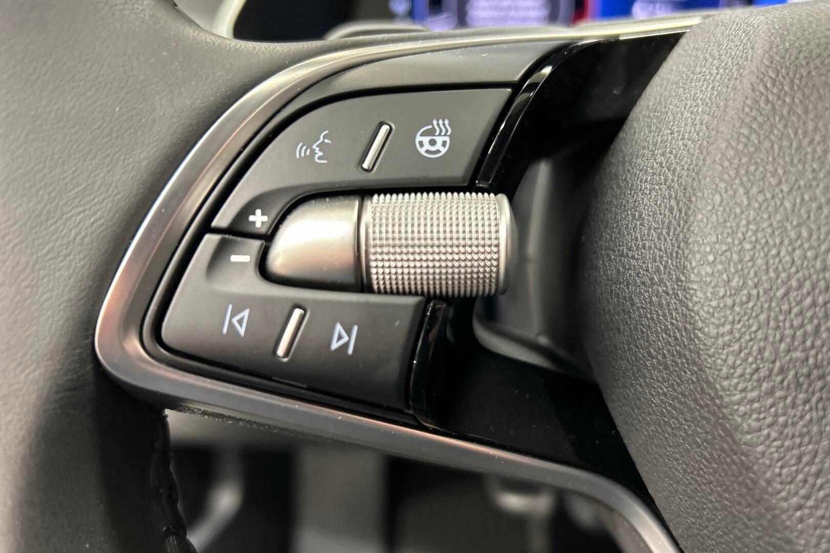 Skoda Octavia iso kuva 14