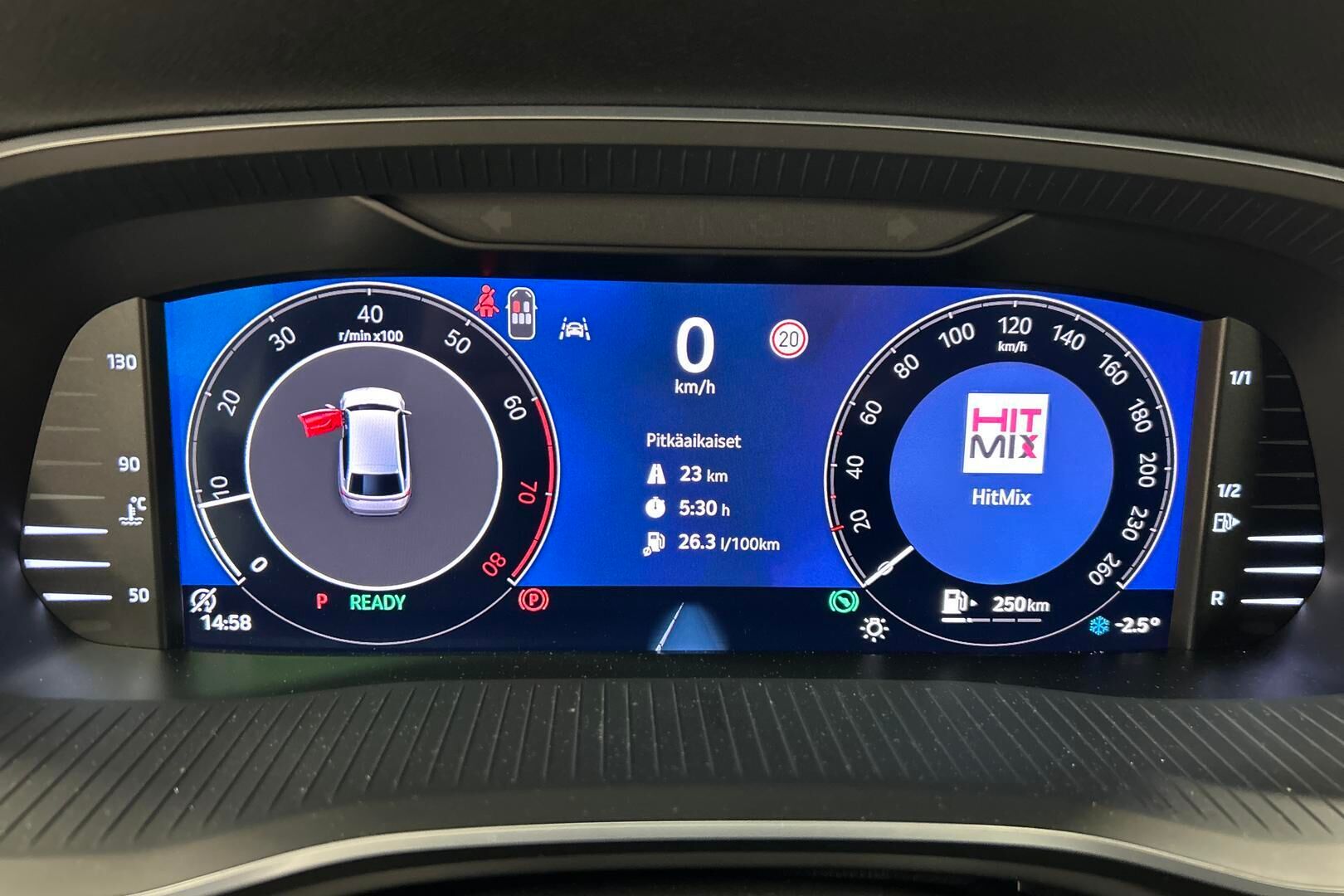 Skoda Octavia iso kuva 16