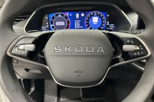 Skoda Octavia esikatselu 17