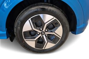 Ford Puma Gen-E esikatselu 12