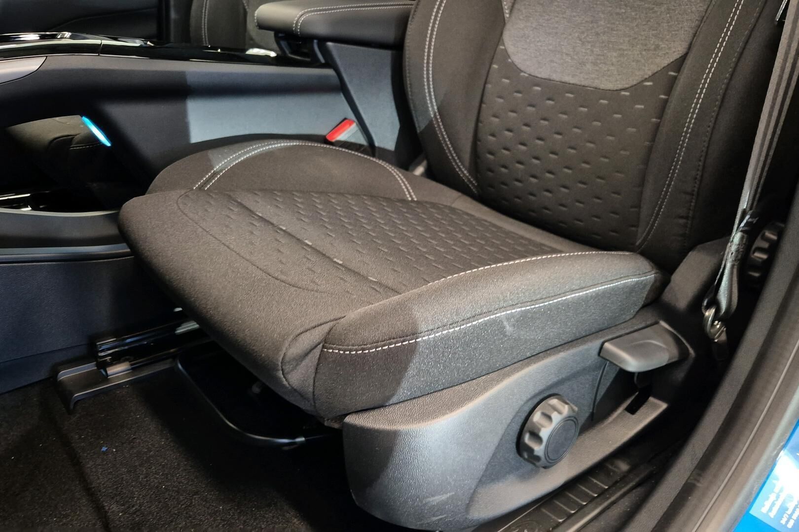 Ford Puma Gen-E iso kuva 20