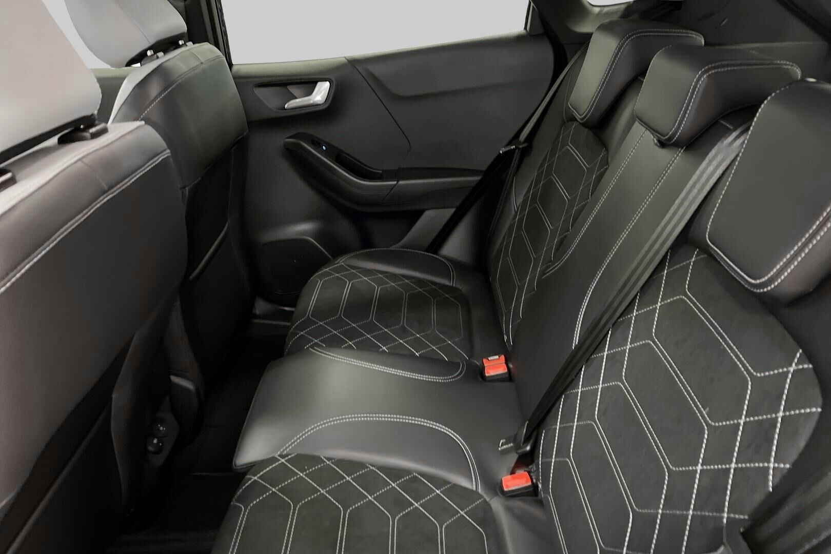 Ford Puma Gen-E iso kuva 9