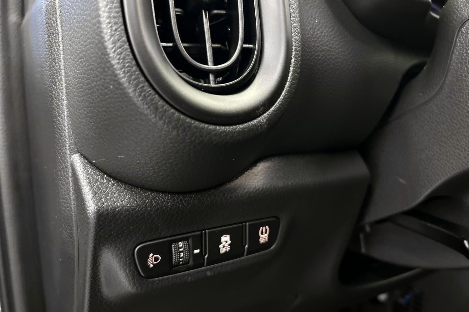 Kia Picanto iso kuva 14