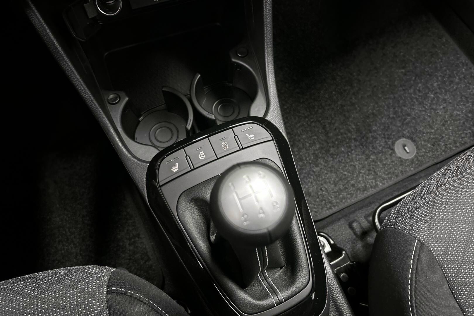 Kia Picanto iso kuva 15