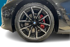 BMW i4 esikatselu 12