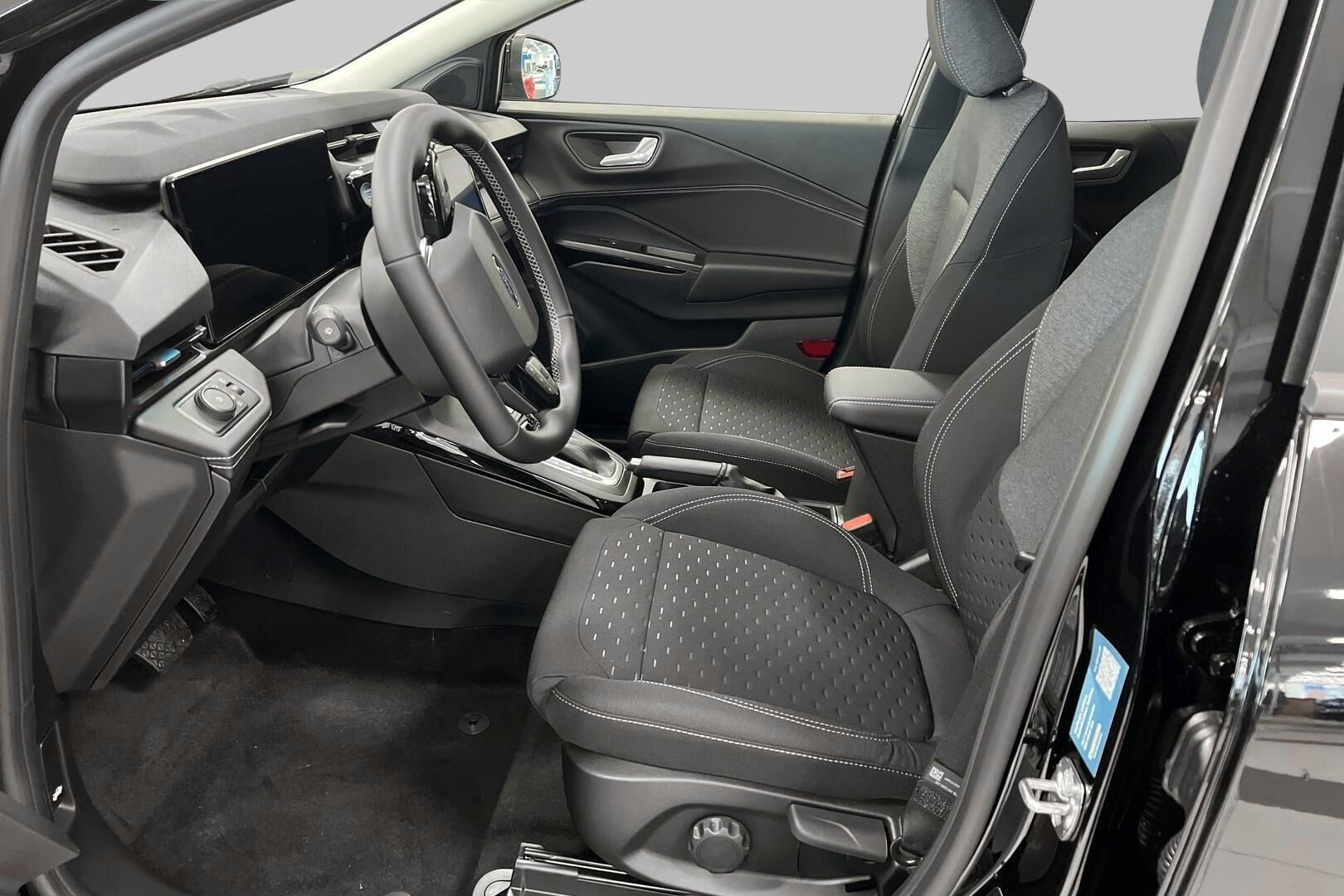 Ford Puma iso kuva 7