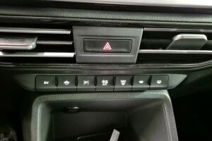 Ford Grand Tourneo Connect esikatselu 15