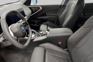 BMW X3 esikatselu 9