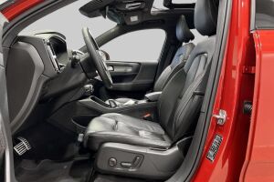 VOLVO XC40 esikatselu 27