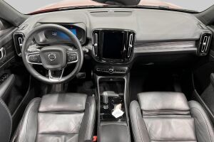 VOLVO XC40 esikatselu 28
