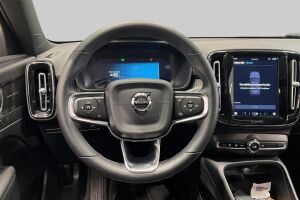 VOLVO XC40 esikatselu 7