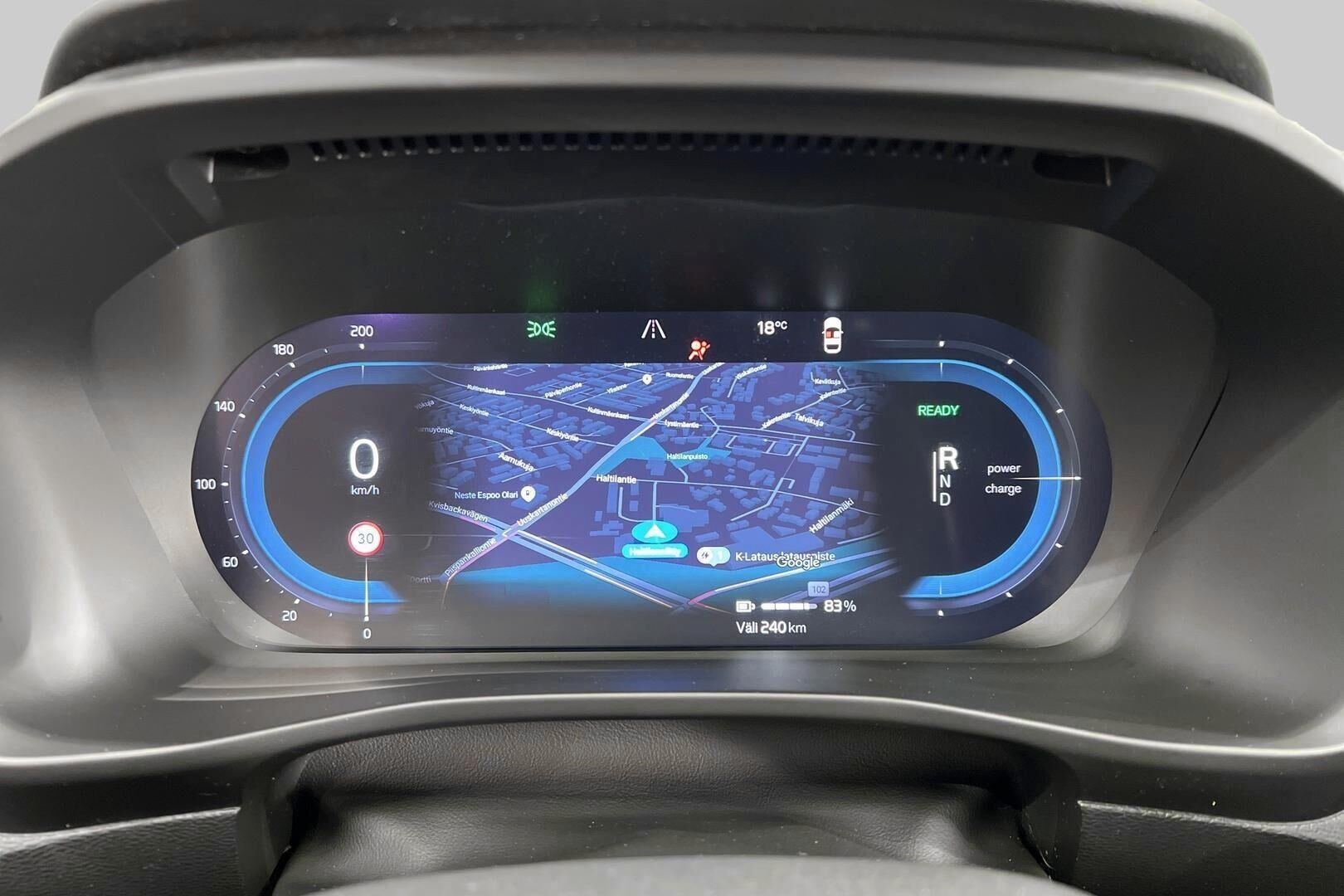 VOLVO XC40 iso kuva 8