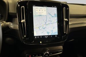 VOLVO XC40 esikatselu 12