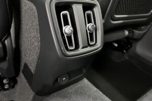 VOLVO XC40 esikatselu 19