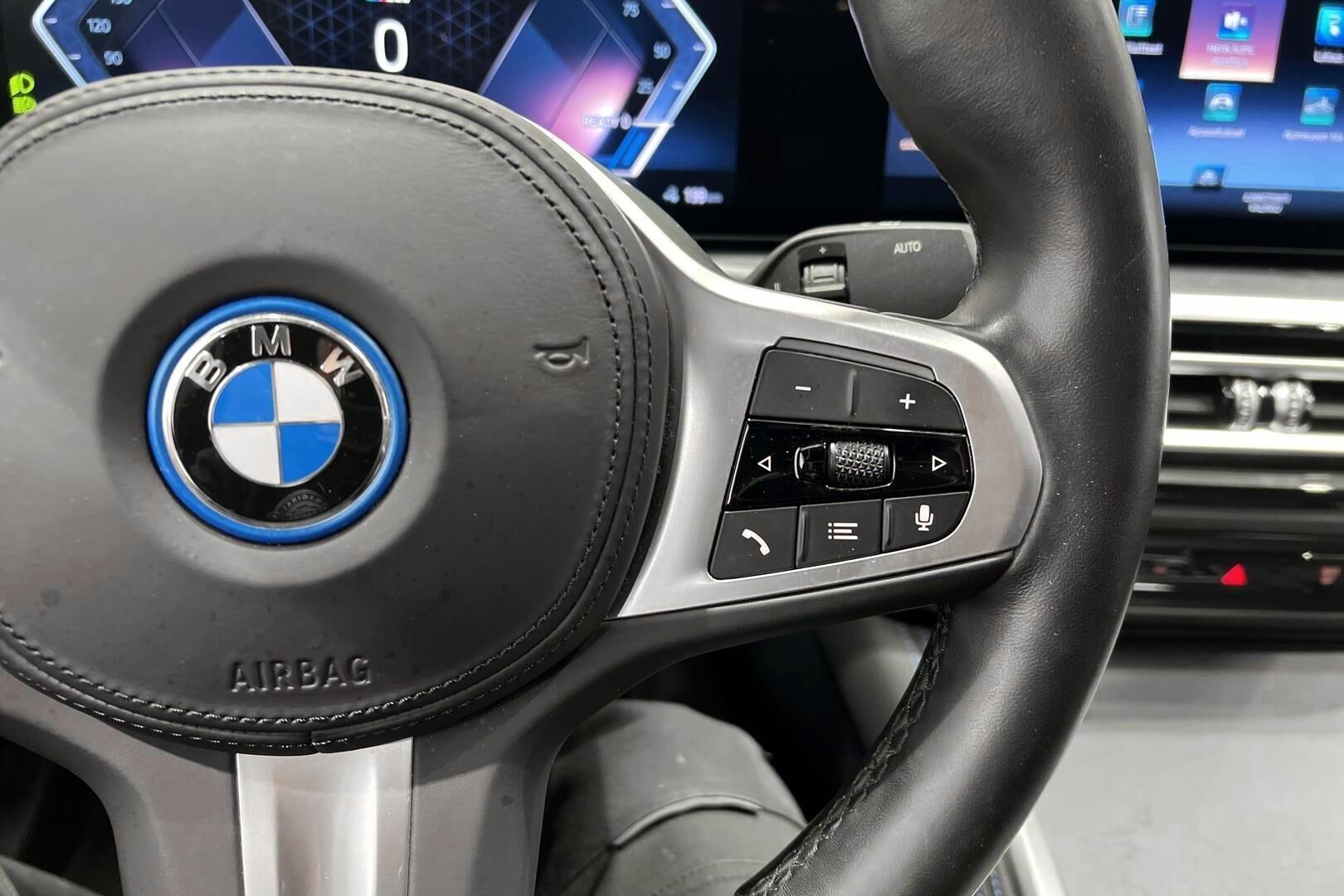 BMW I4 iso kuva 18