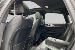 BMW I4 esikatselu 36