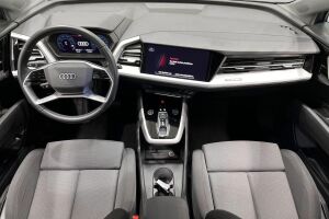 AUDI Q4 e-tron esikatselu 7