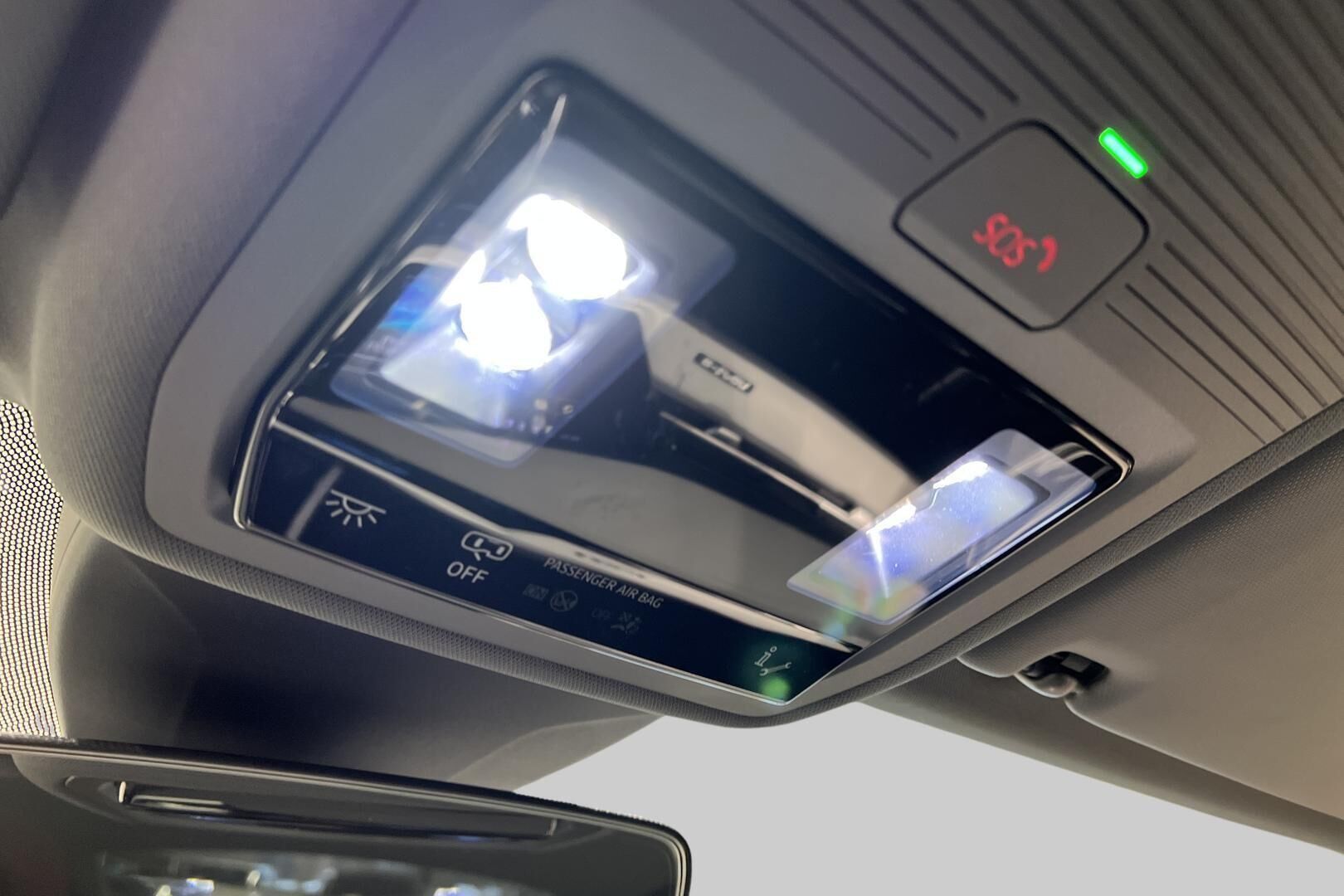 AUDI Q4 e-tron iso kuva 18