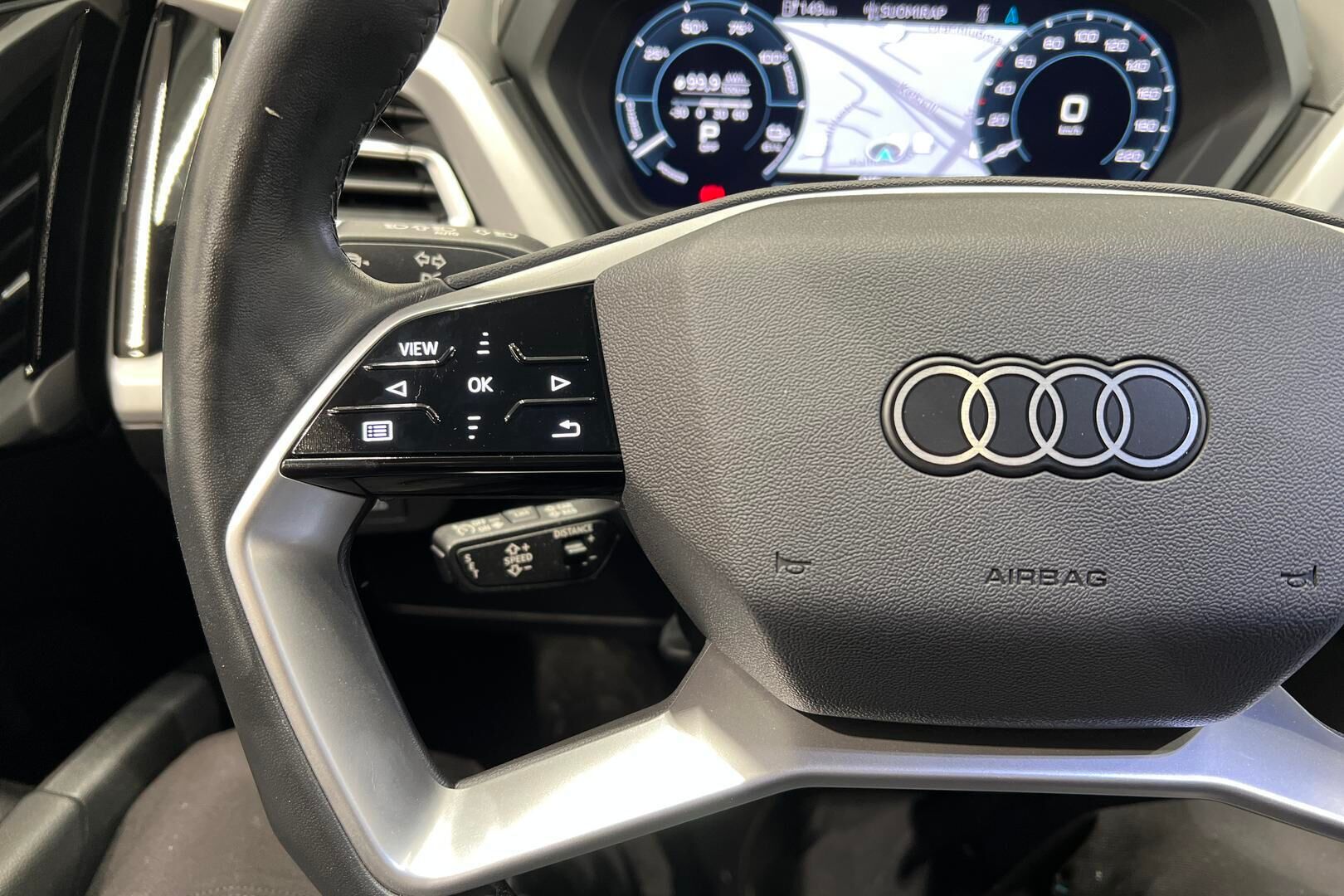 AUDI Q4 e-tron iso kuva 20