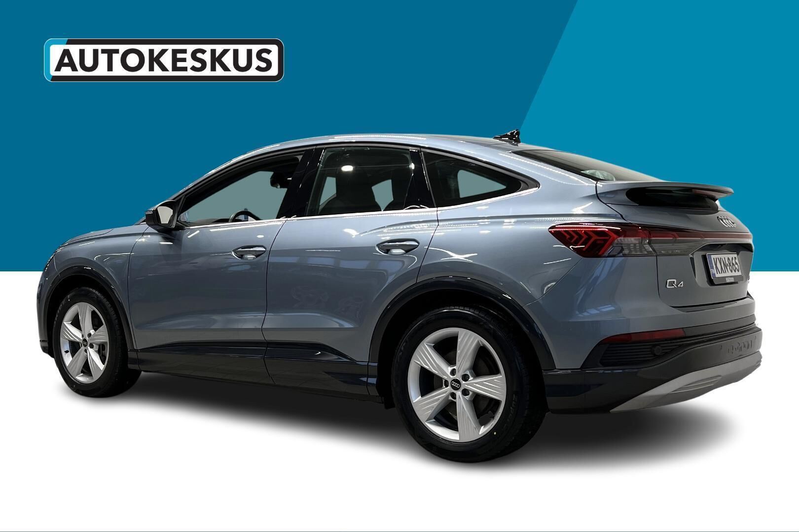 AUDI Q4 e-tron iso kuva 4