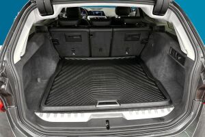 BMW 3-SARJA esikatselu 22