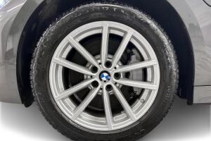 BMW 3-SARJA esikatselu 13