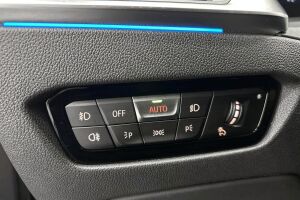 BMW 3-SARJA esikatselu 20