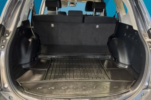 TOYOTA RAV4 esikatselu 13