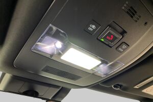 LEXUS UX esikatselu 35