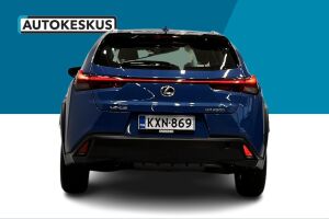 LEXUS UX esikatselu 4