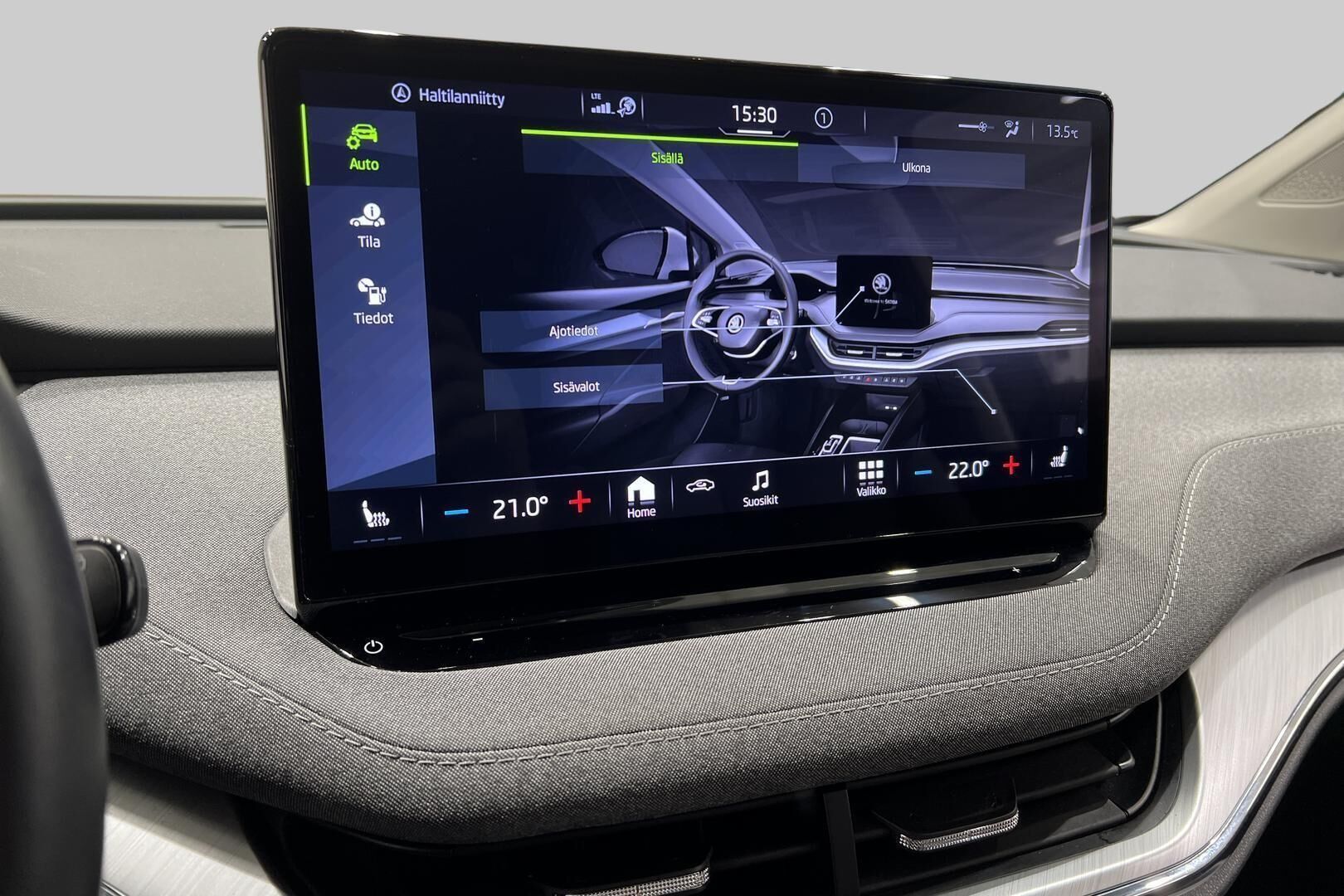 SKODA ENYAQ iso kuva 34