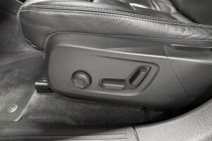 VOLVO XC40 esikatselu 18