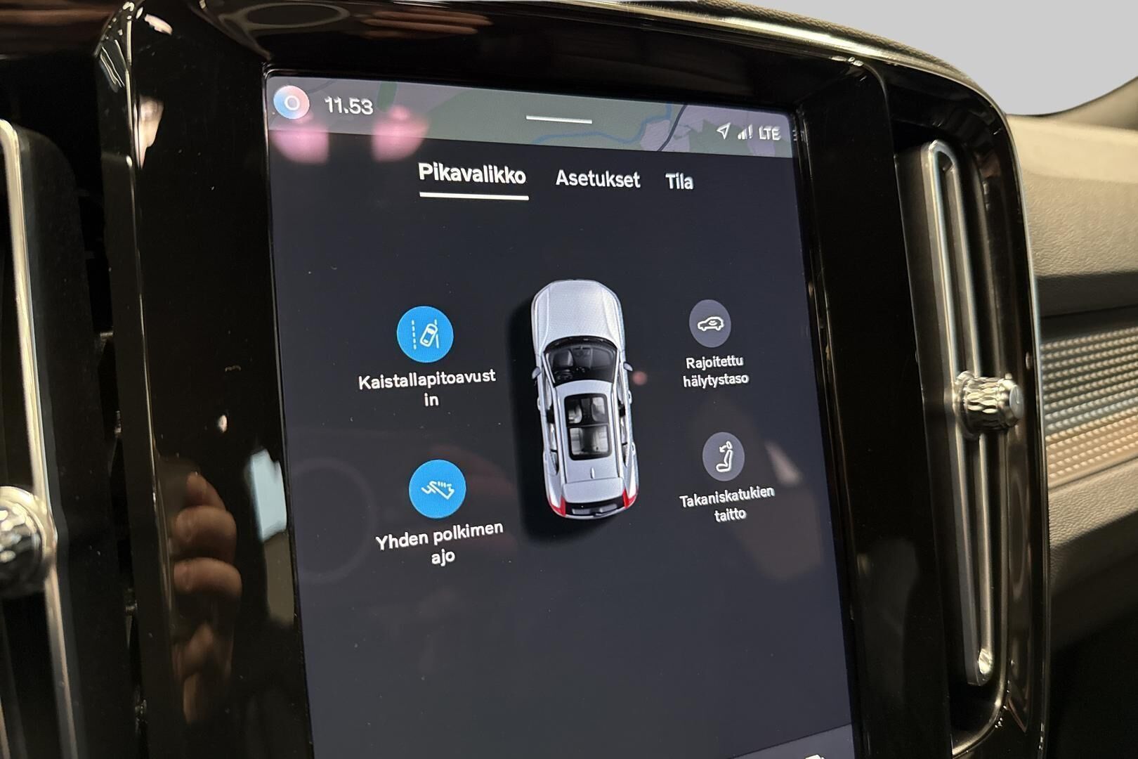 VOLVO XC40 iso kuva 21