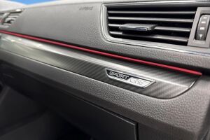 SKODA SUPERB esikatselu 16