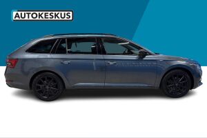 SKODA SUPERB esikatselu 4