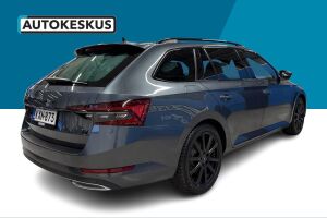 SKODA SUPERB esikatselu 5