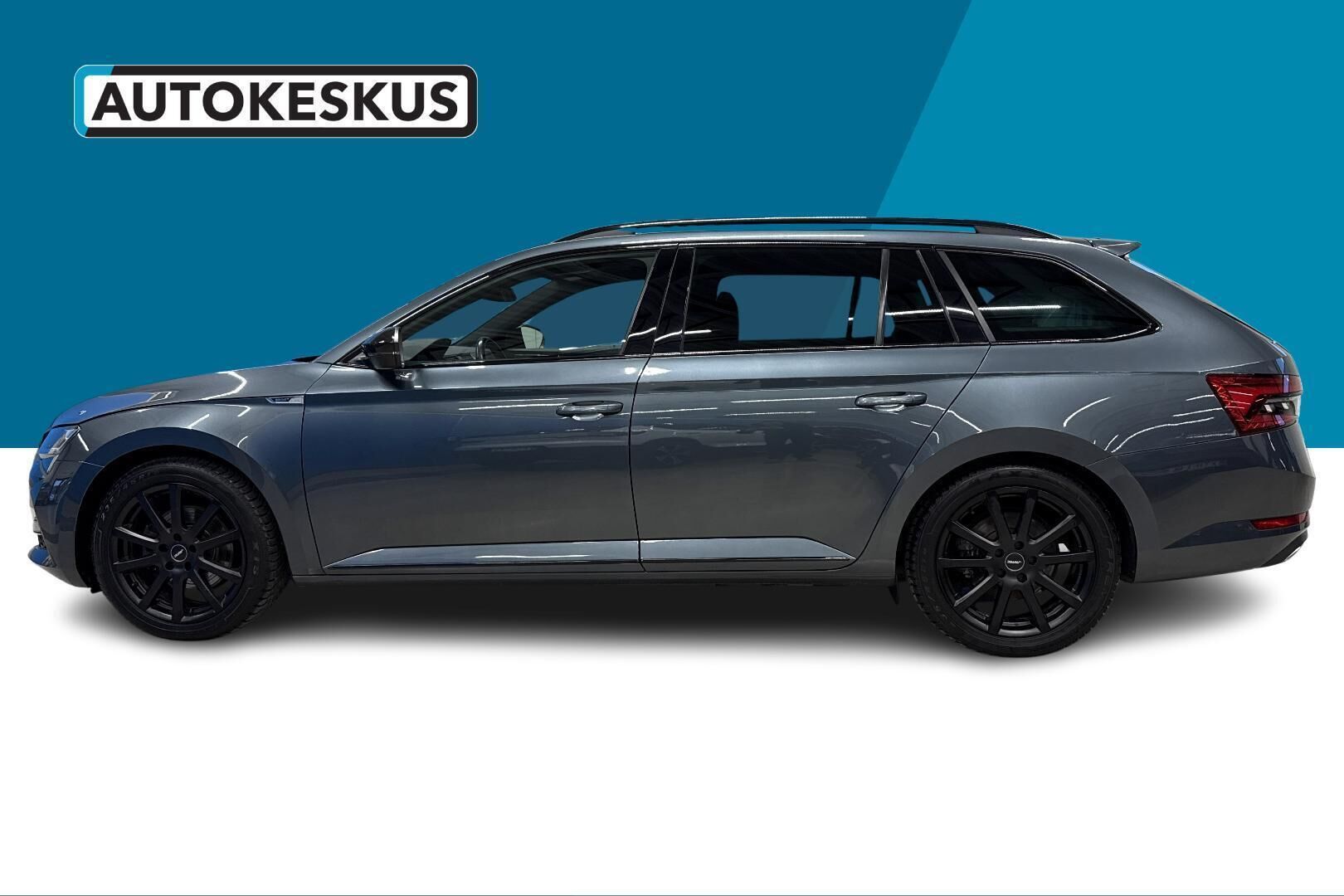 SKODA SUPERB iso kuva 7