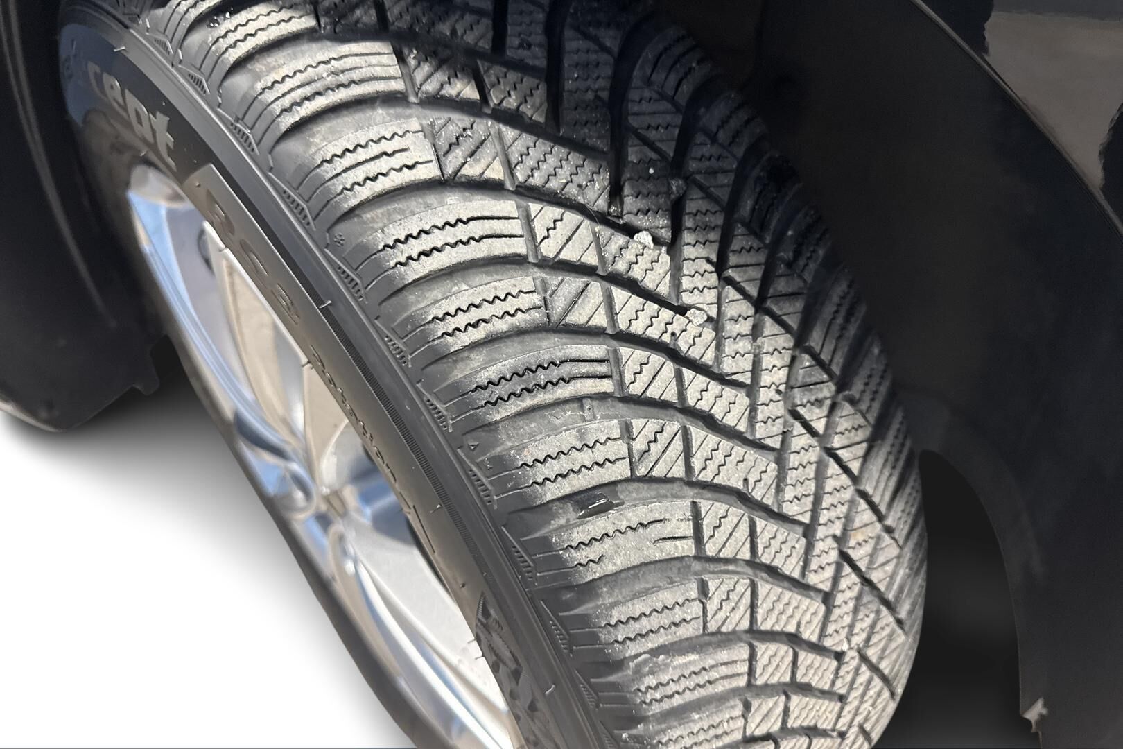 KIA NIRO PLUG-IN iso kuva 13