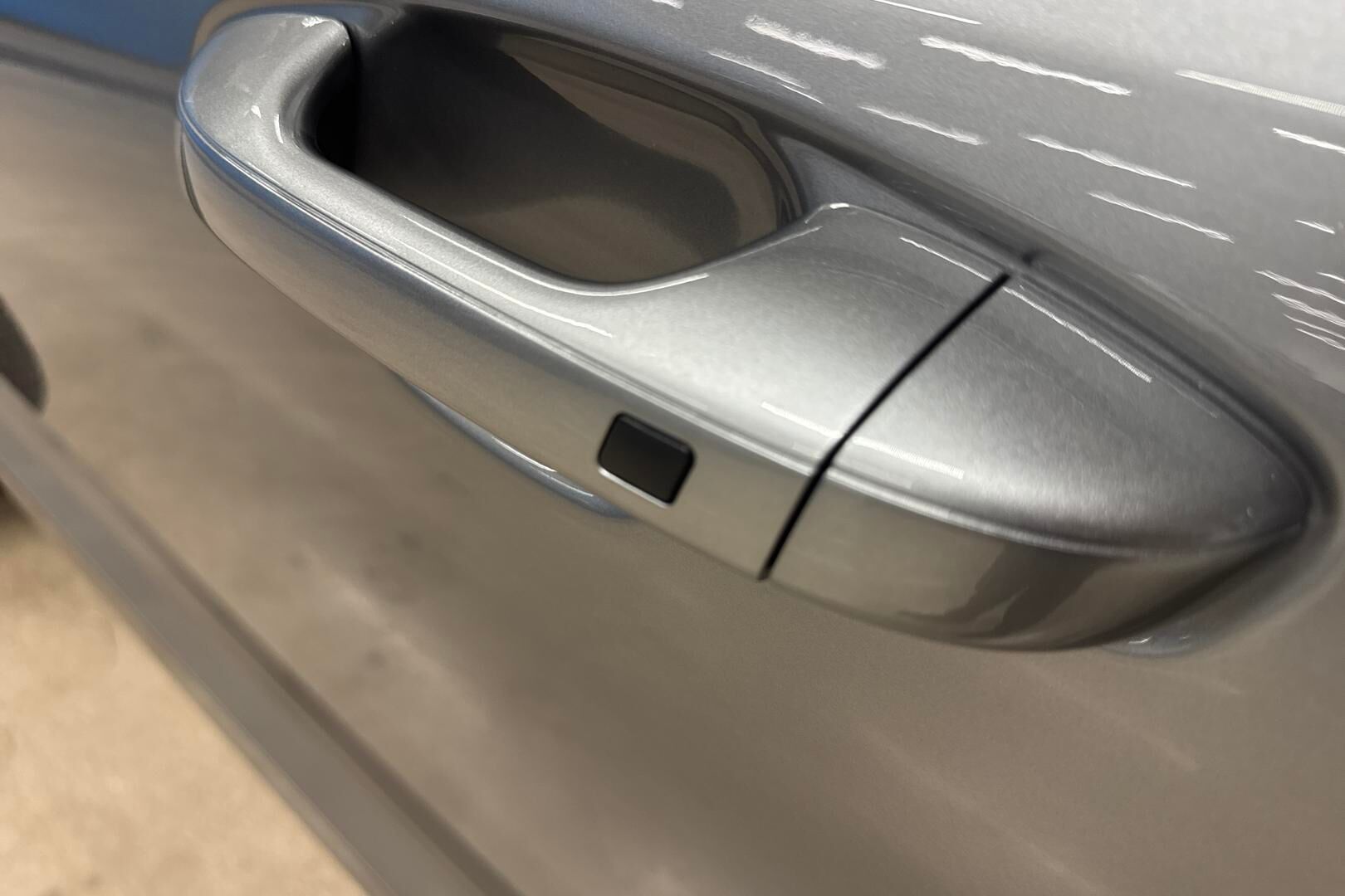 KIA NIRO PLUG-IN iso kuva 17