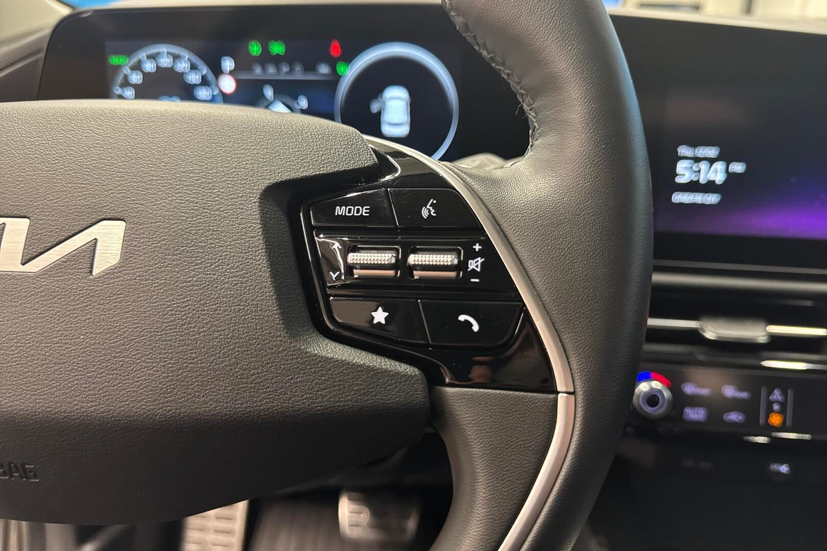 KIA NIRO PLUG-IN iso kuva 20