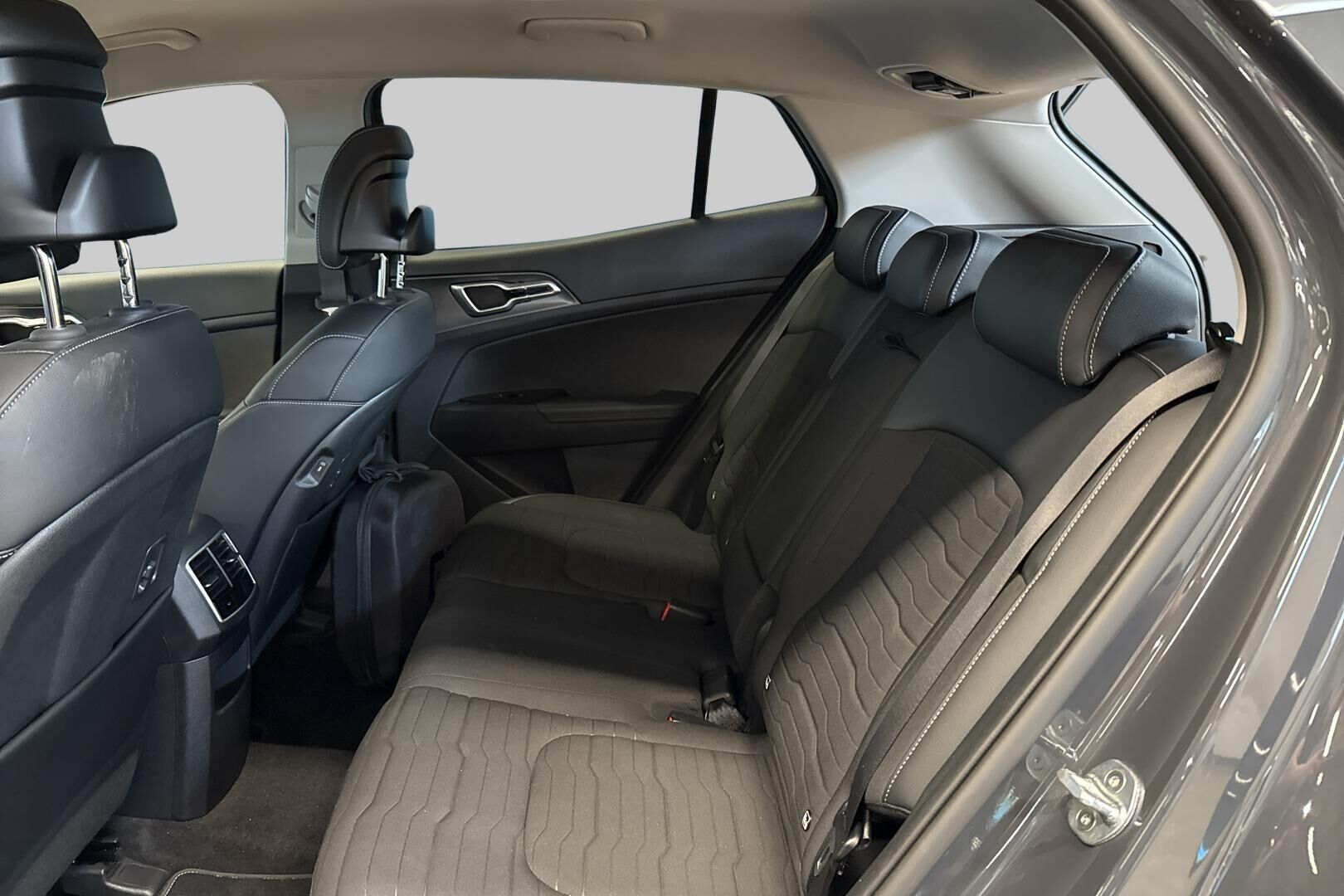 KIA SPORTAGE iso kuva 10