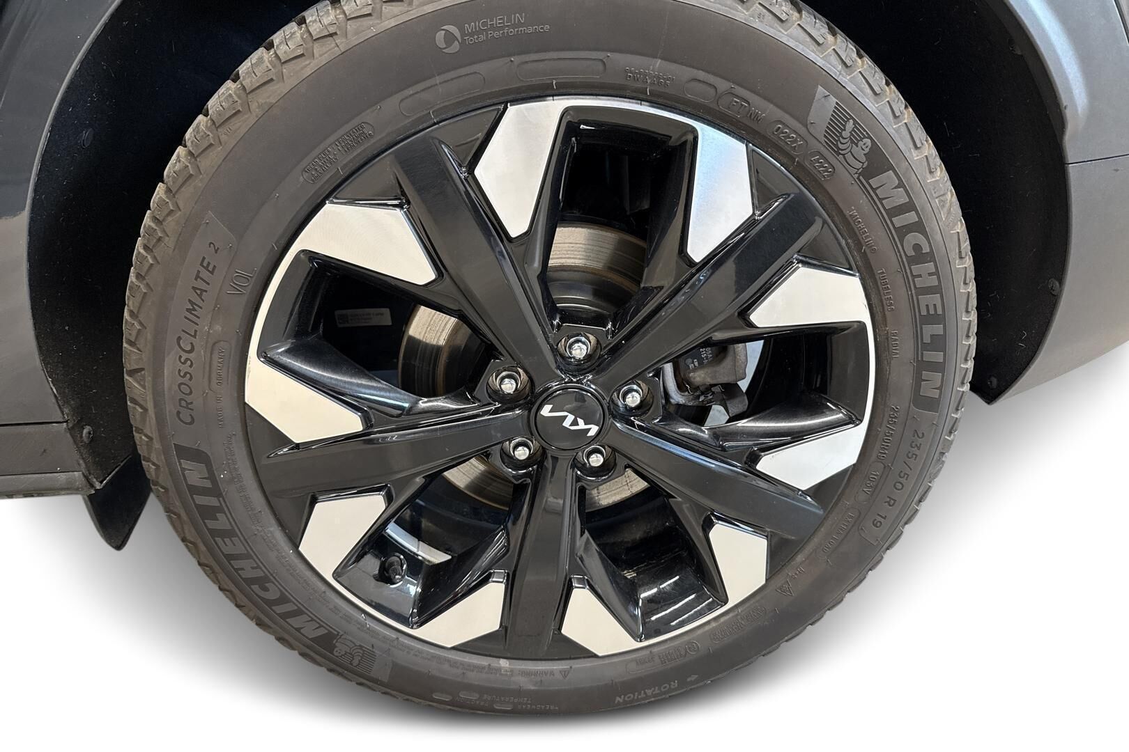 KIA SPORTAGE iso kuva 13